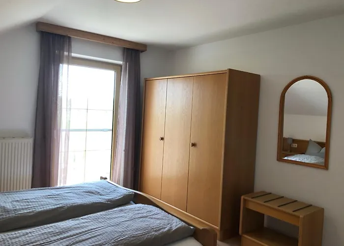 Hackerhof Apartment *